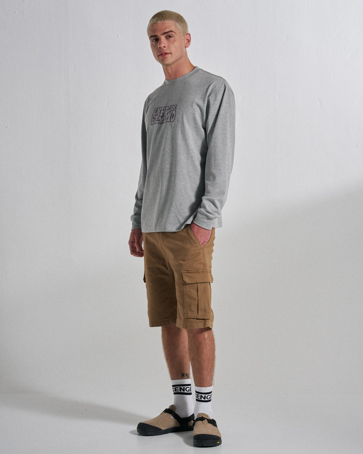 Lakeside Cargo Cotton Short - Caramel - Studio Model