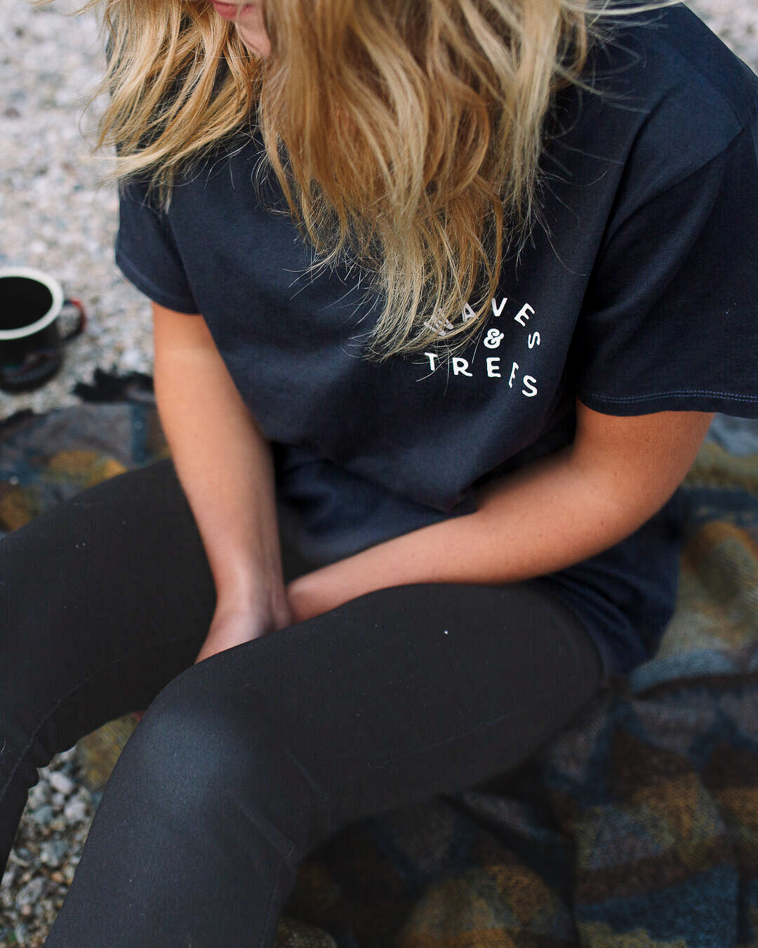 Penida T-Shirt - Black - Lifestyle