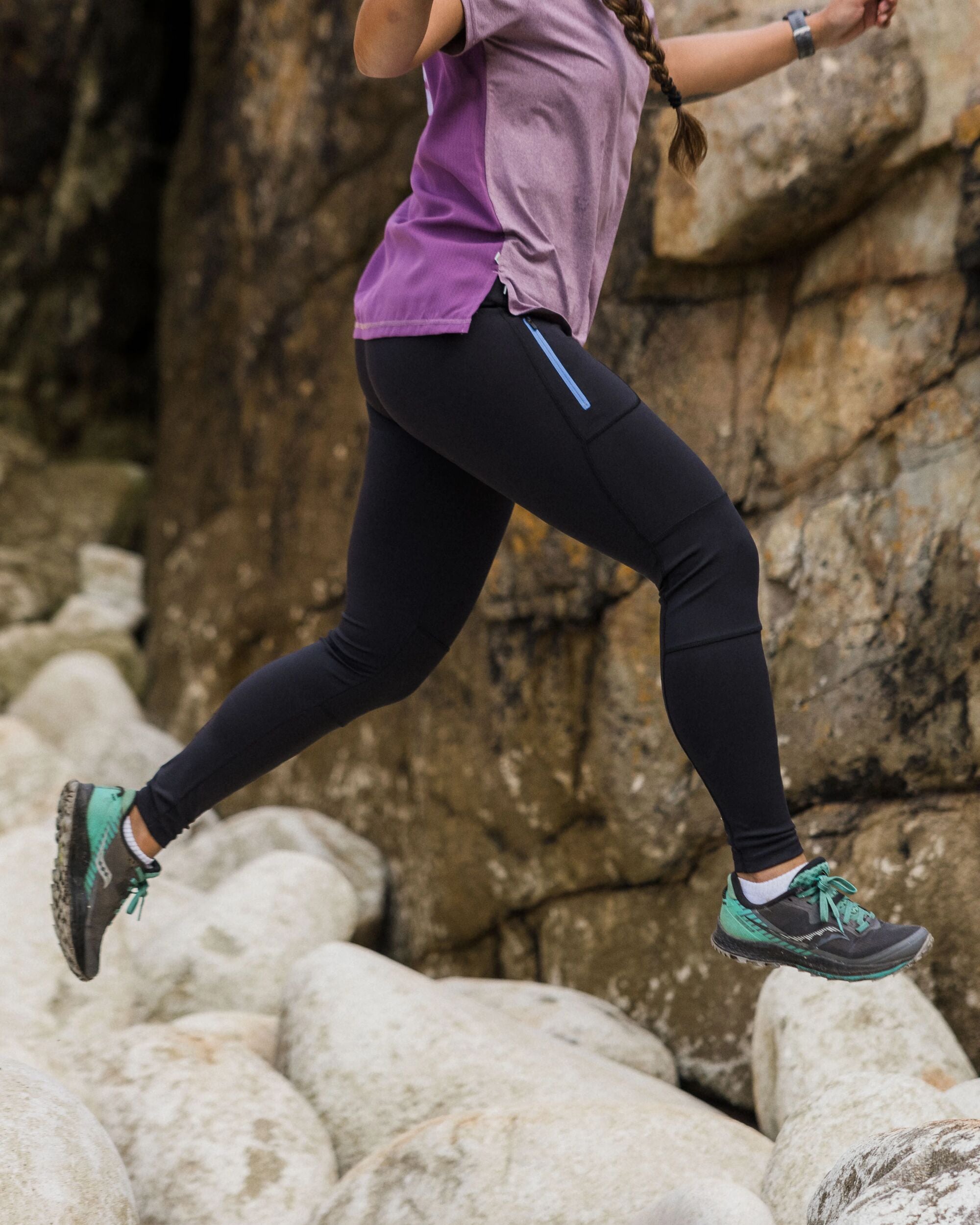 Rowan Outdoor Legging - Black - Lifestyle