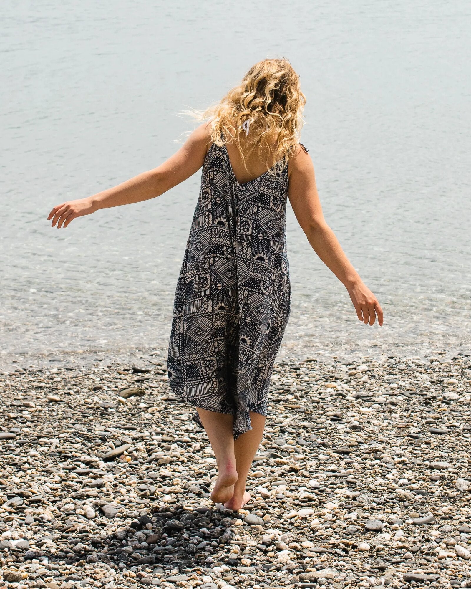 Copetín Jumpsuit - Vintage Patchwork Navy - Lifestyle