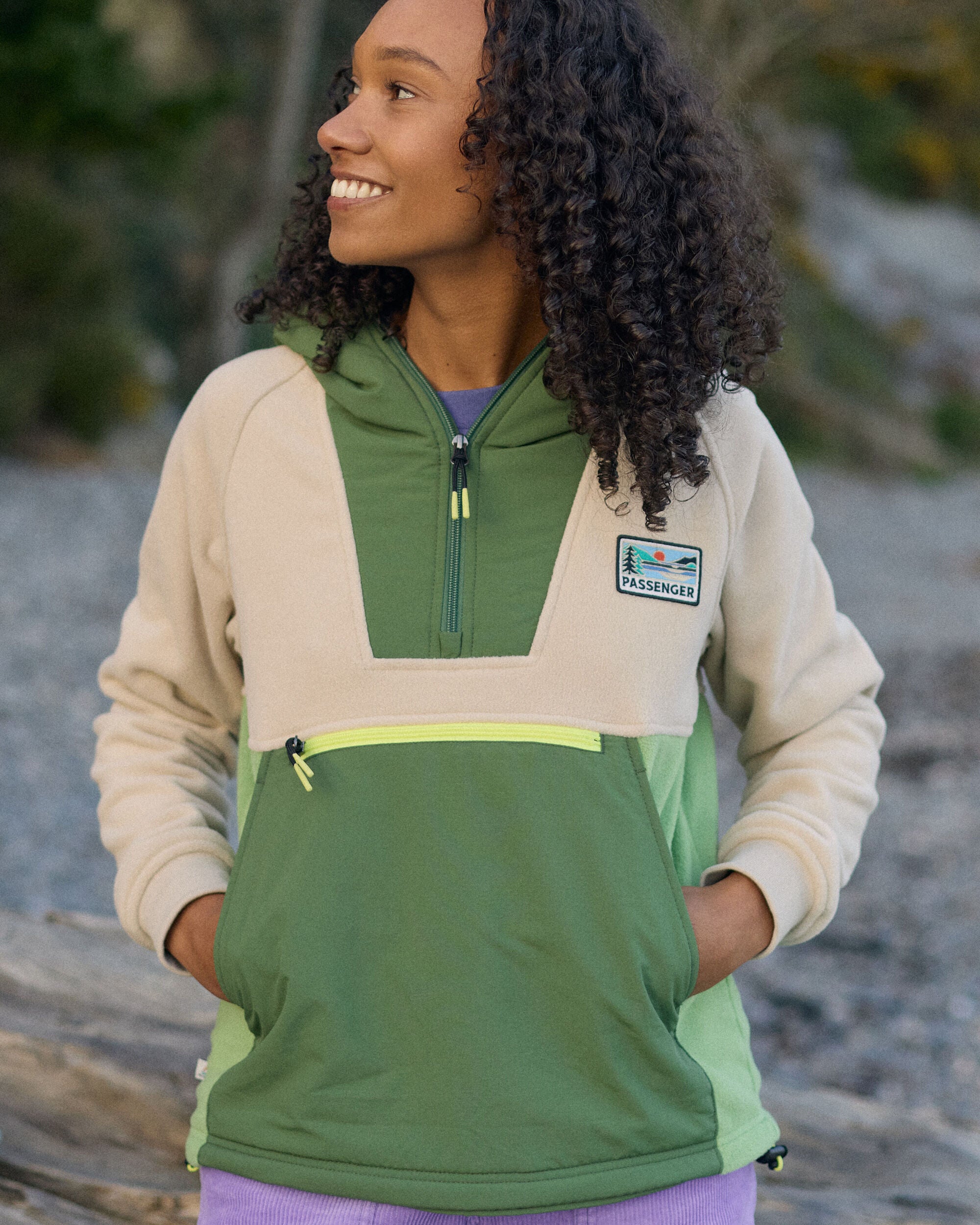Alexander Hooded Polartec® Fleece - Feather/Wild Green - Lifestyle