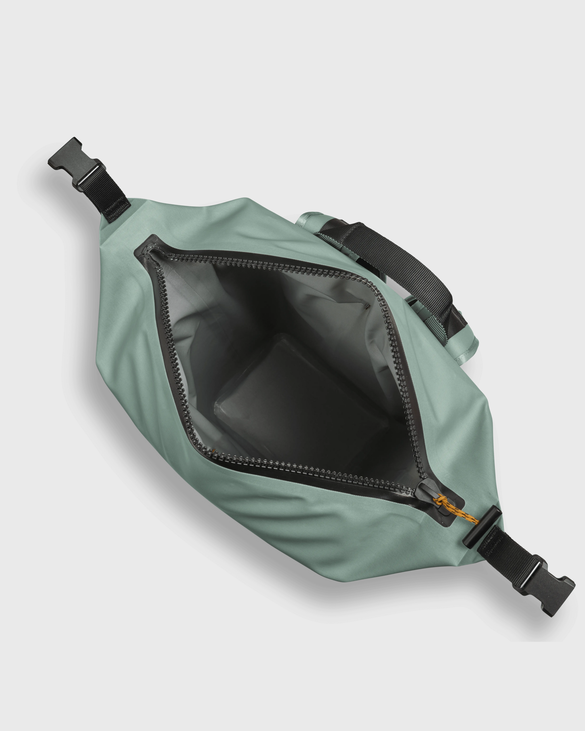 Dometic PSC22BP Cooler Bag - Moss - Flatlay