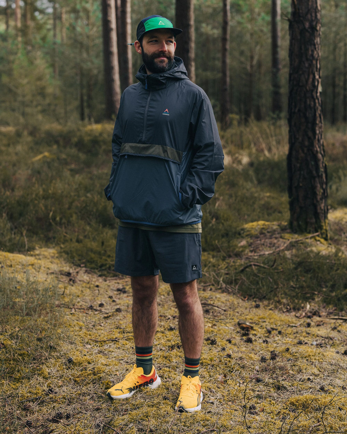 Sandune Trail Short - Charcoal - Lifestyle