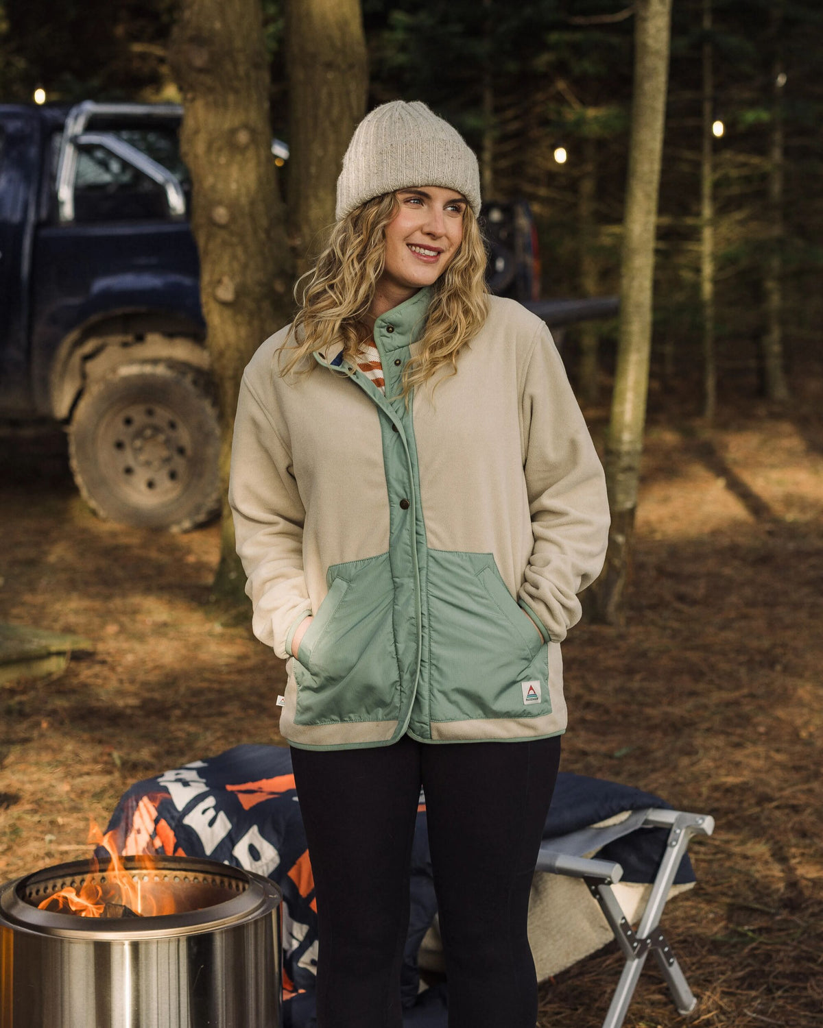 Navegado Recycled Polar Fleece - Oatmeal - Lifestyle
