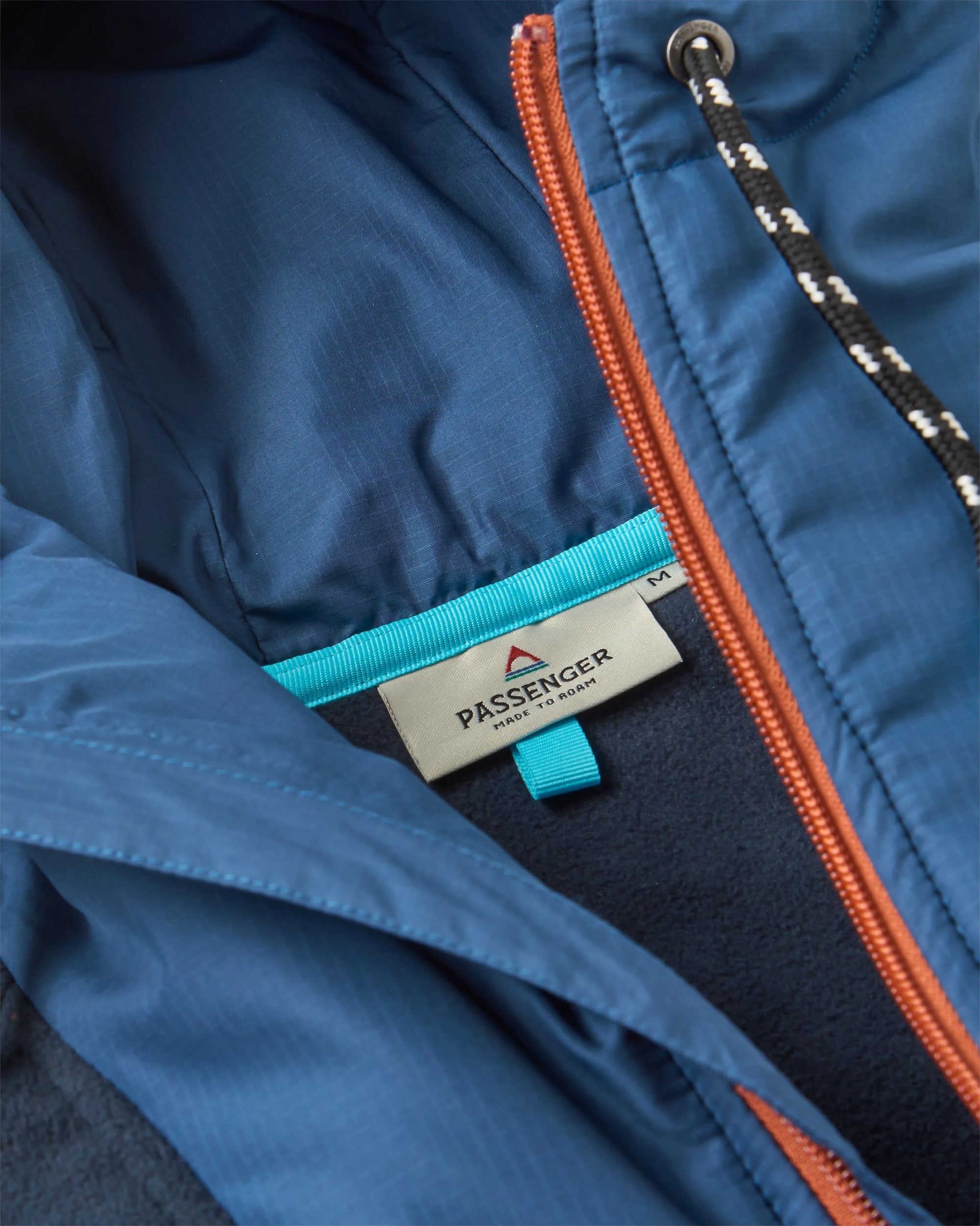 Woodland Hooded 1/2 Zip Recycled Polar Fleece - Baked Clay/Deep Navy - Flatlay