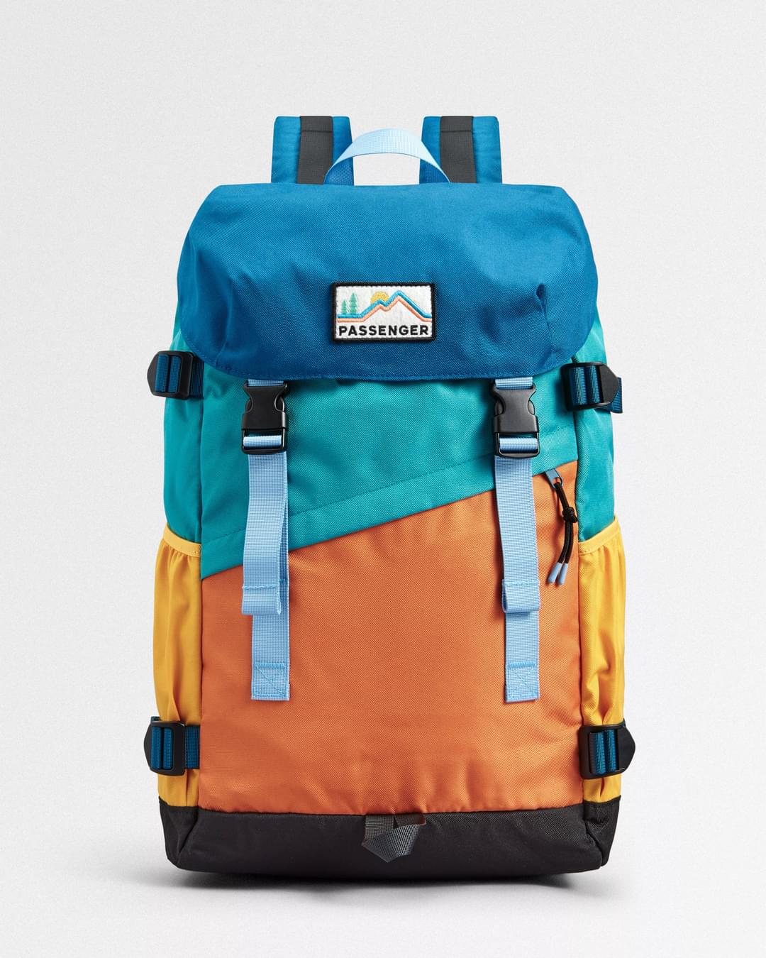 Boondocker 26L Backpack - Multi Colour - Flatlay