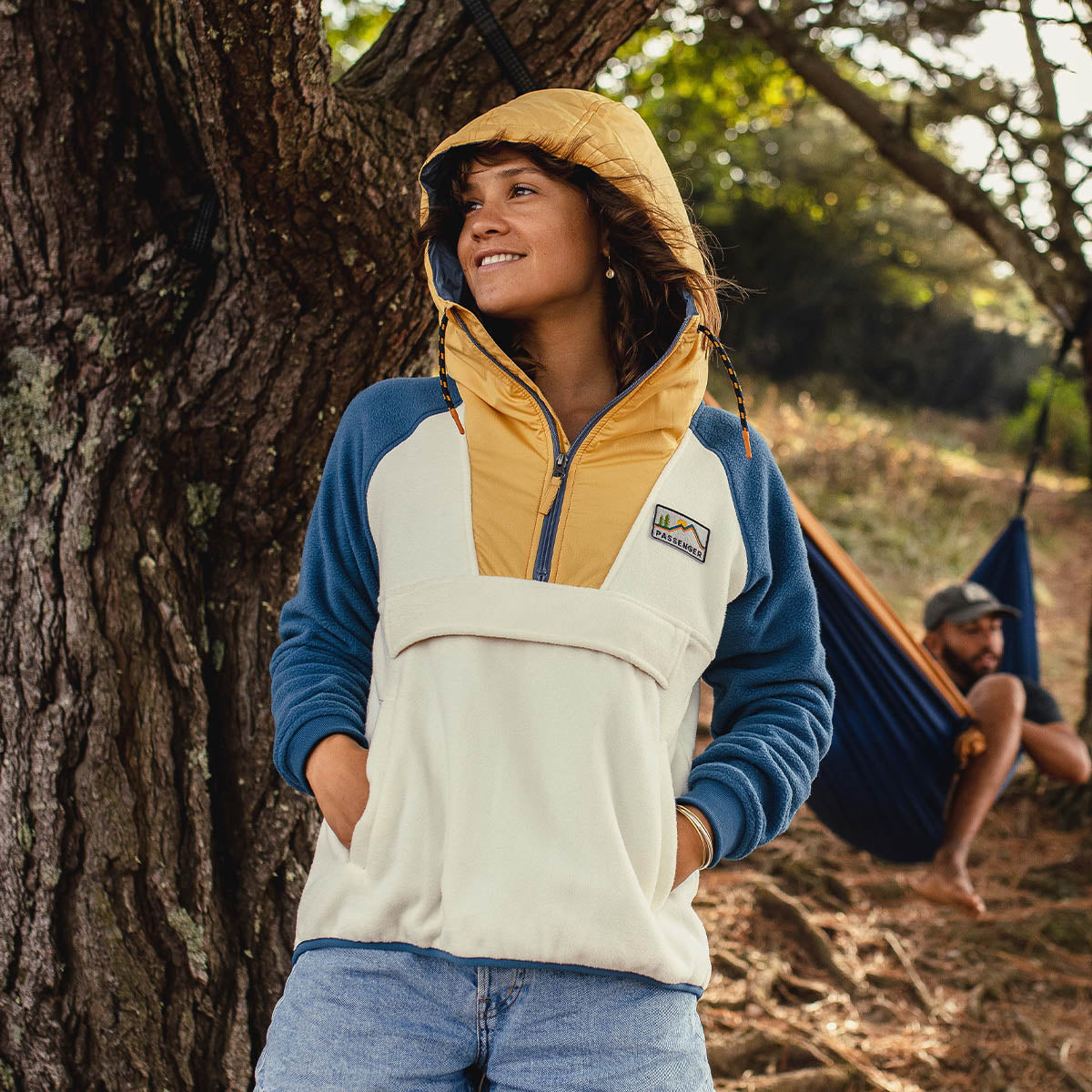 Alexander Polar Hooded Fleece - Egret - Lifestyle