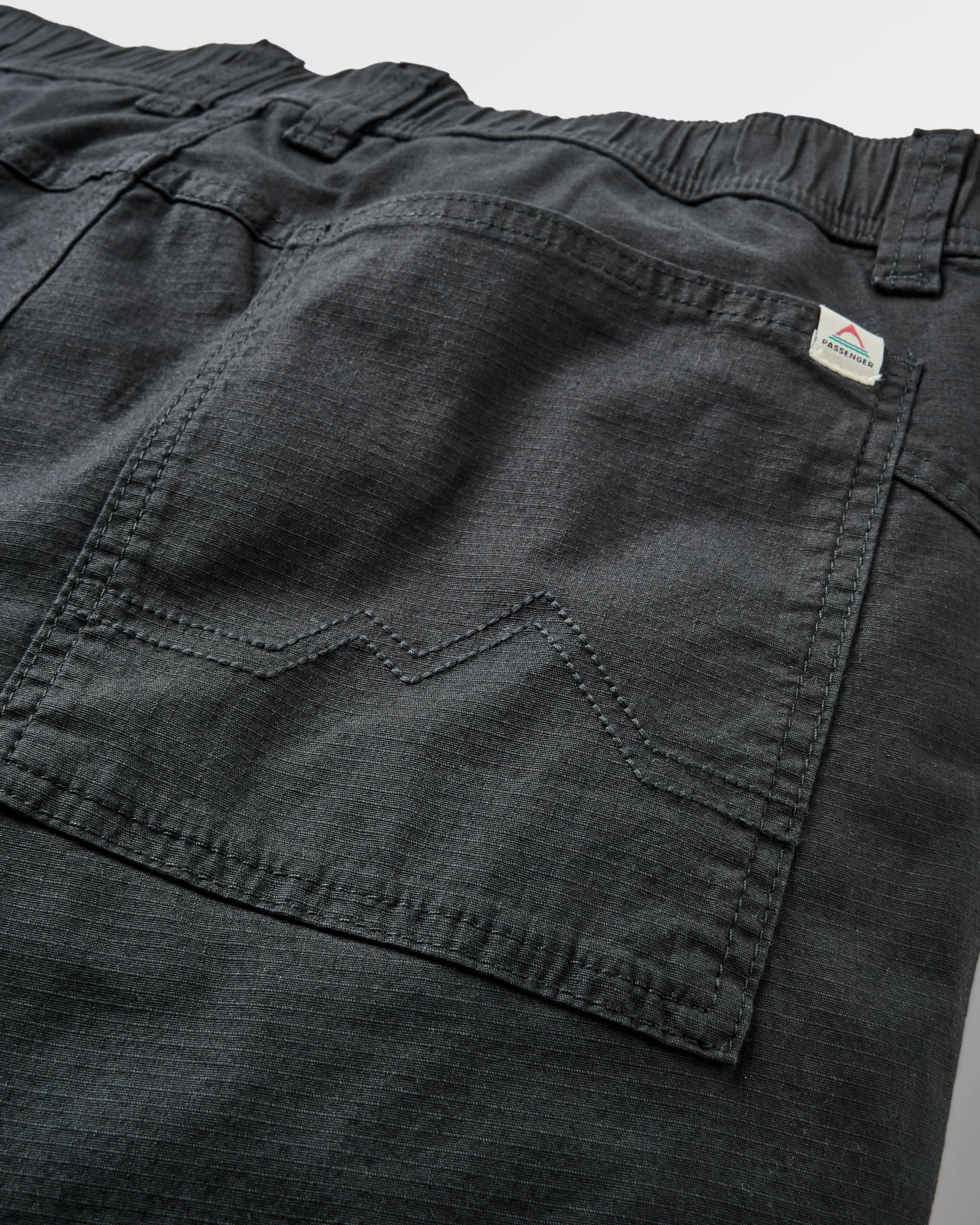 Kimmer Ripstop Short - Black - Flatlay