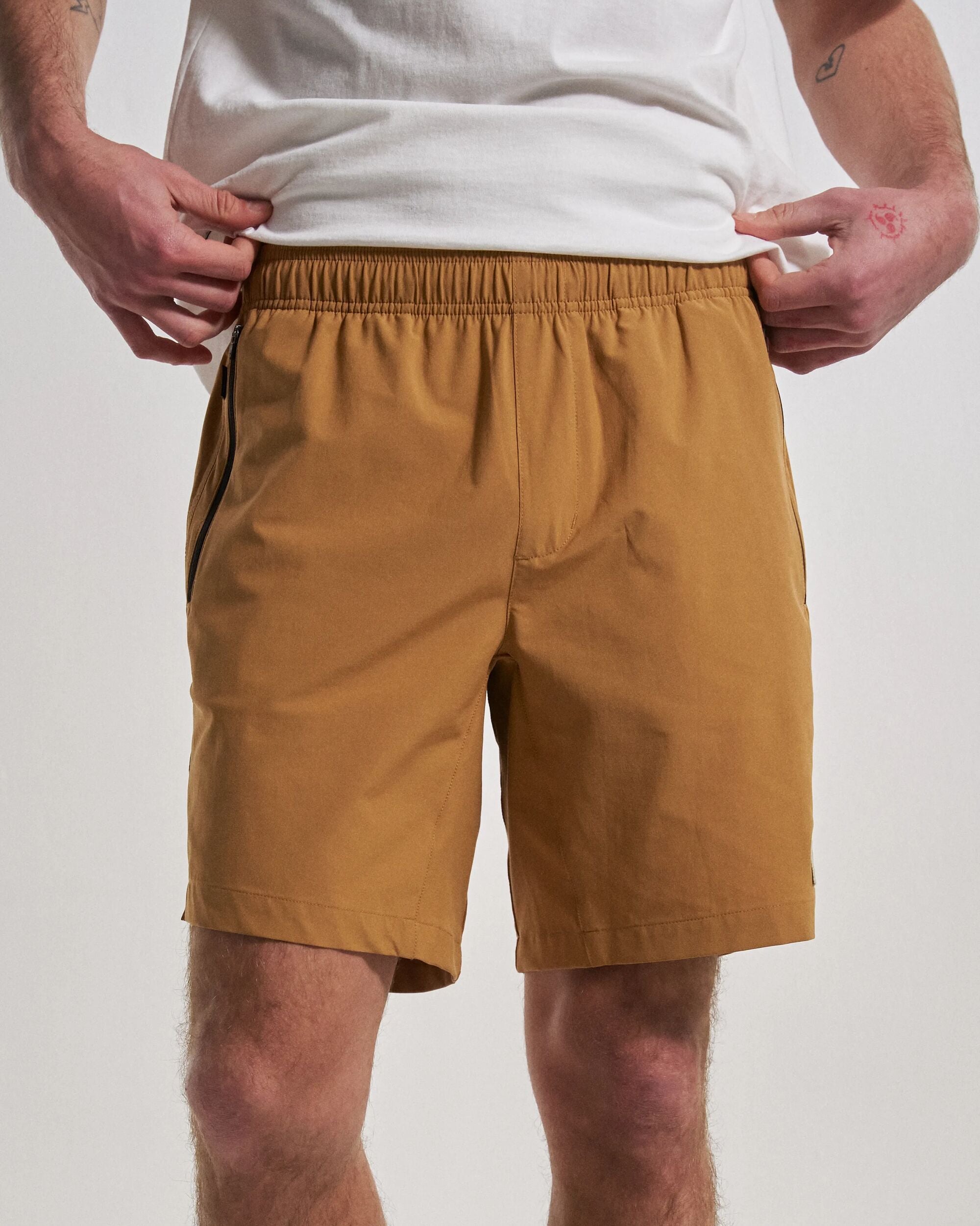 Traveller All Purpose Short - Coconut - Studio Model