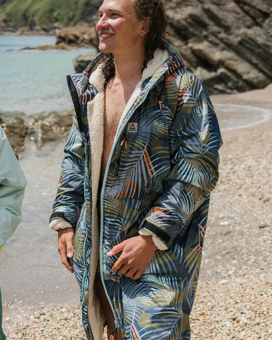 Waves Recycled Sherpa Lined Changing Robe - Palm Camo Apricot