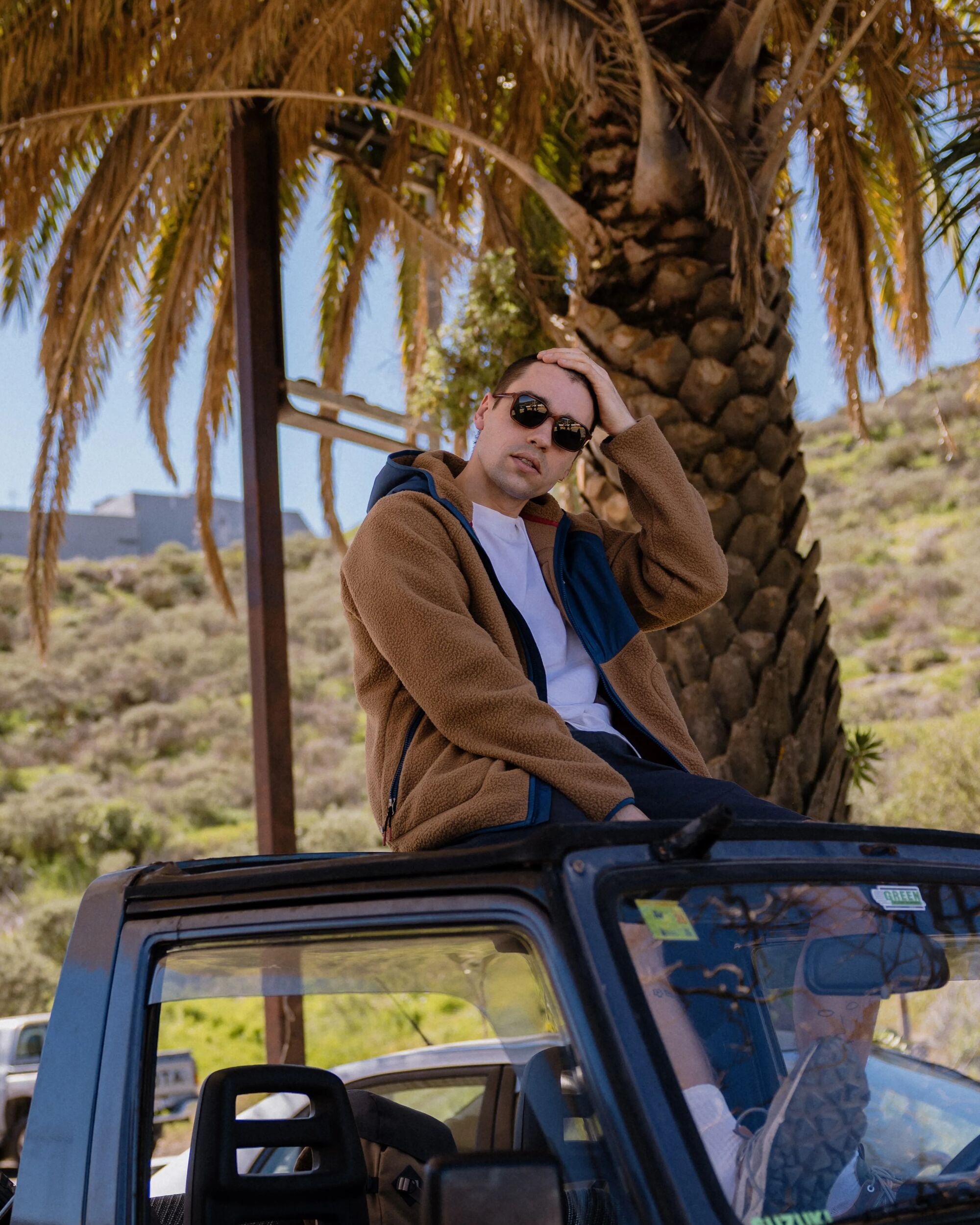 Ventura Full Zip Sherpa Fleece - Caramel Brown - Lifestyle