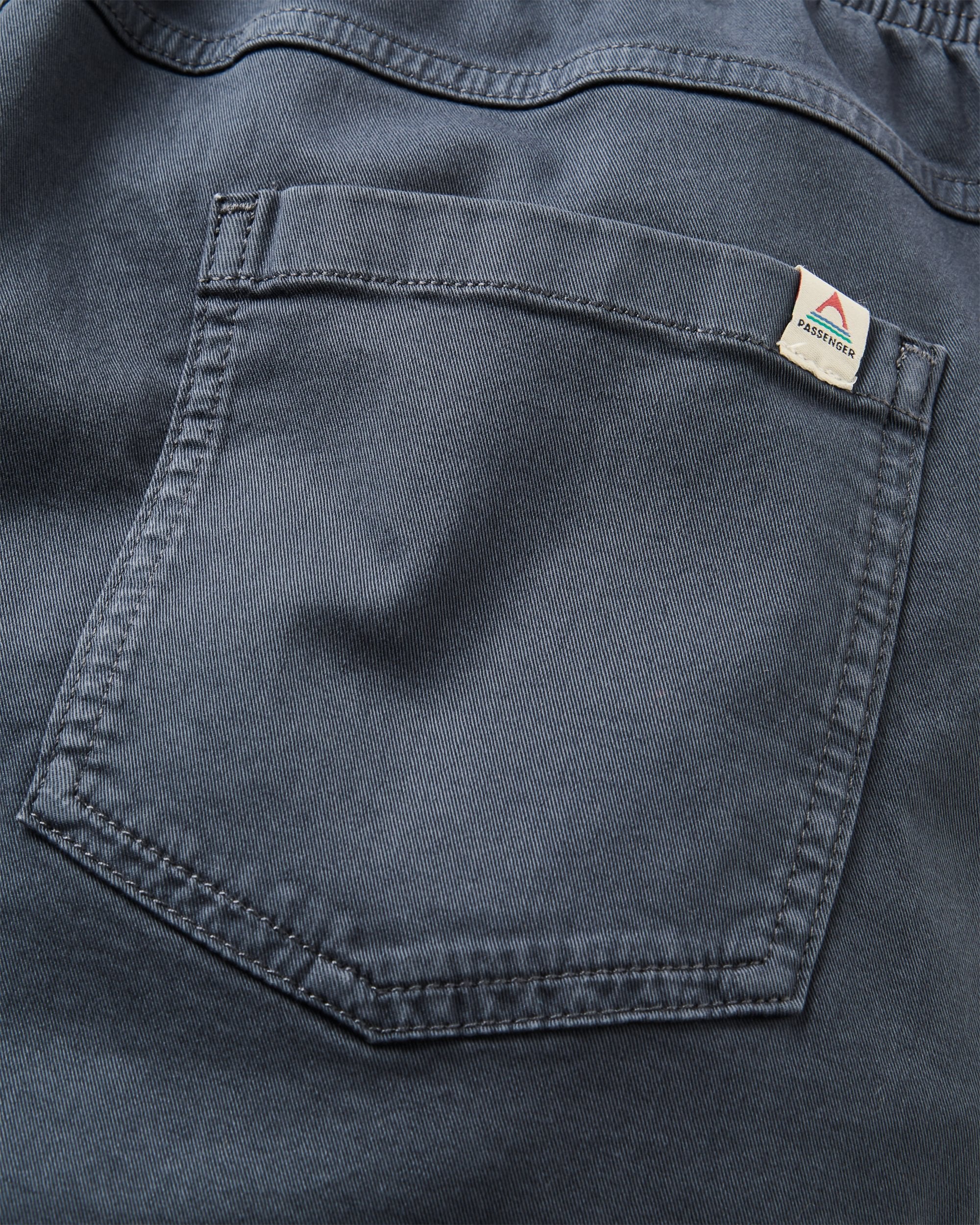 Drifter Cotton Short - Charcoal - Flatlay