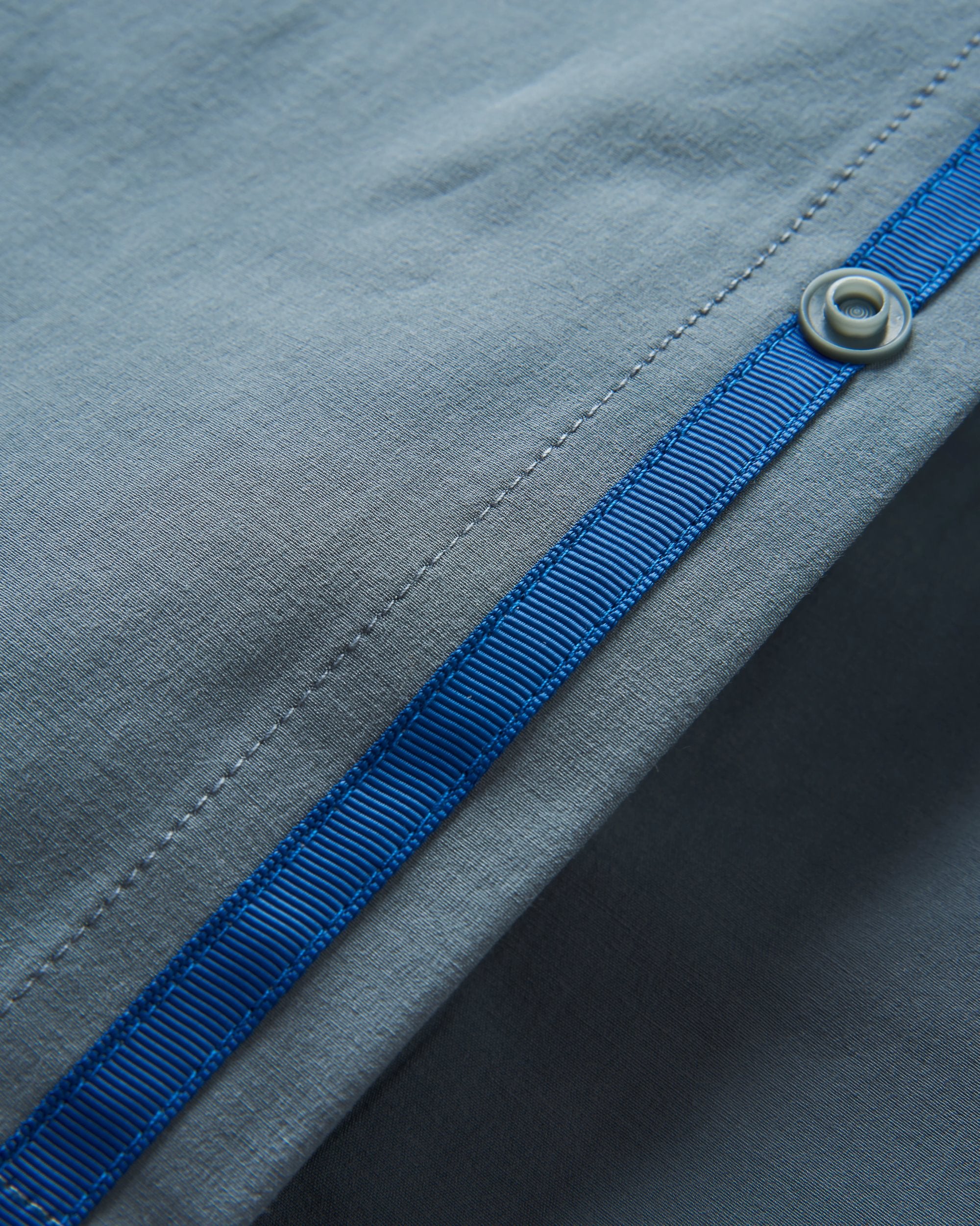 Traveller Stretch Shirt - Storm Grey - Flatlay