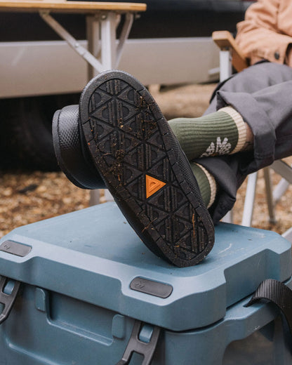 Hearth Men's Slipper - Black - Lifestyle