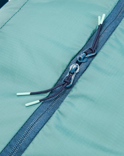 Trail Light 40L Duffel Bag - Arctic - Flatlay