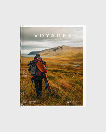 Voyages - Flatlay