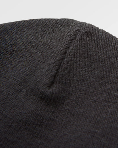 Core Recycled Low-Top Beanie - Black