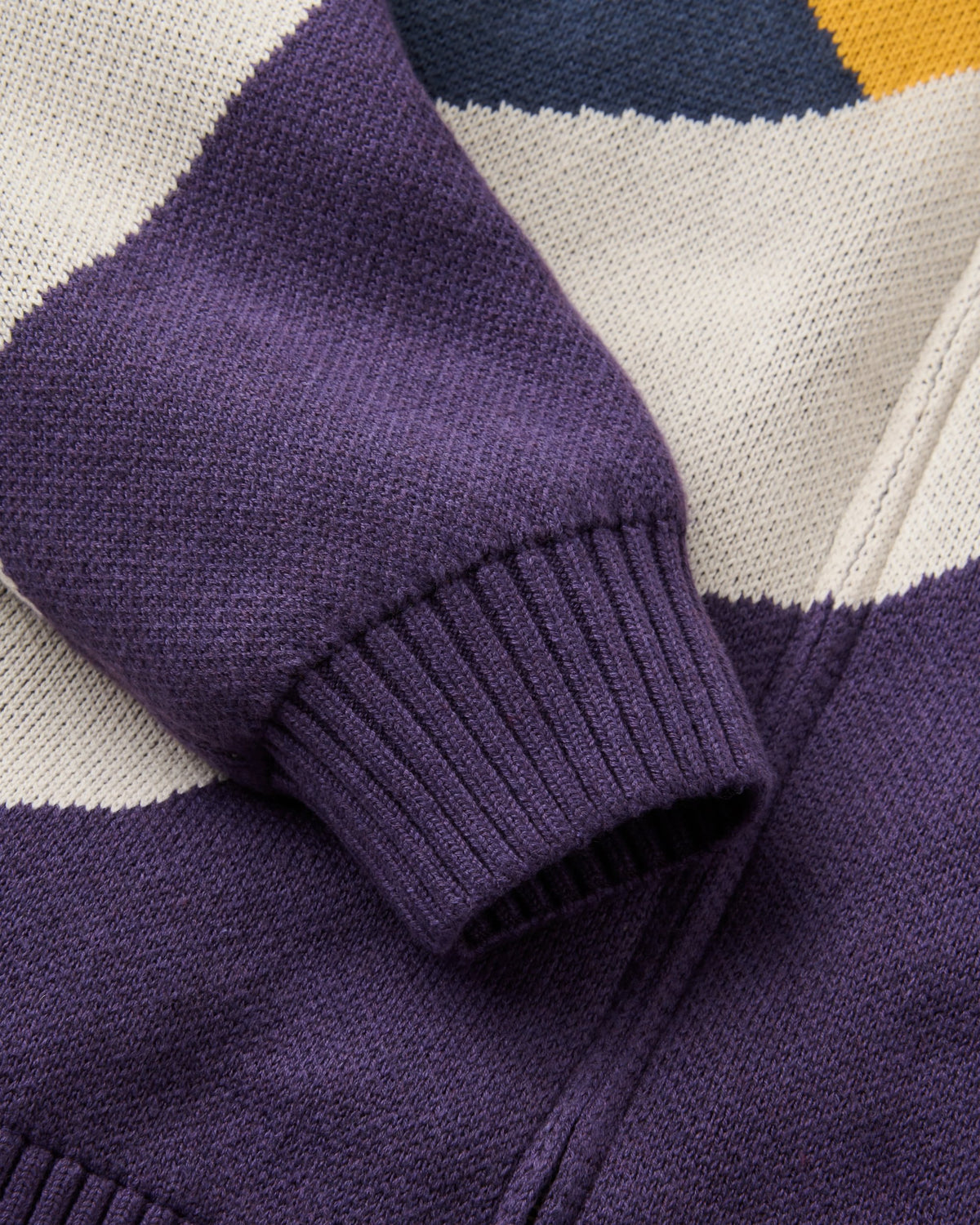 Squall Windproof Full-Zip Knitted Jumper - Scenic Deep Plum - Flatlay