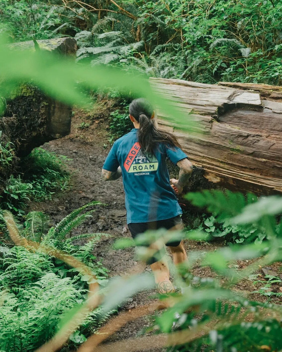 Dawn To Dusk Recycled Active T-shirt - Blue Steel - Lifestyle