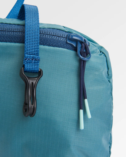 Trail Light 40L Duffel Bag - Arctic - Flatlay