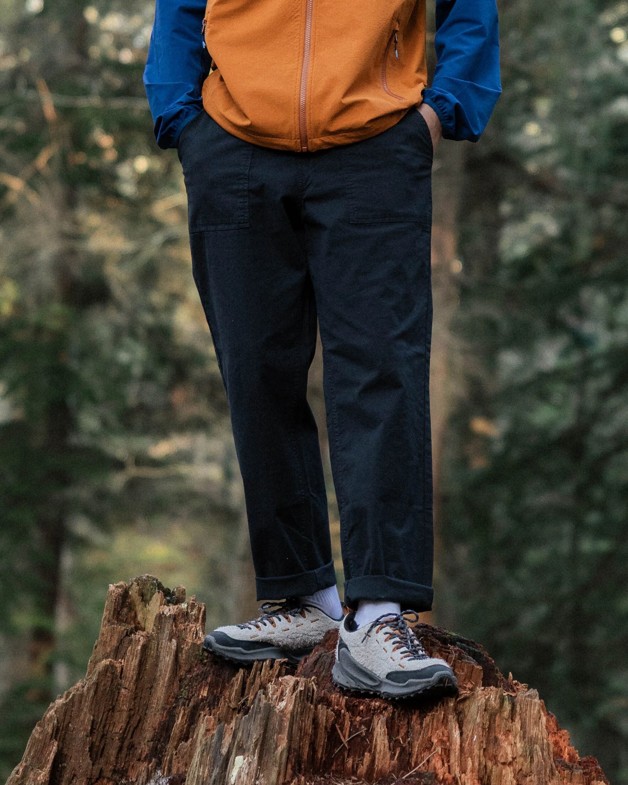Kimmer Organic Cotton Trouser - Black - Lifestyle