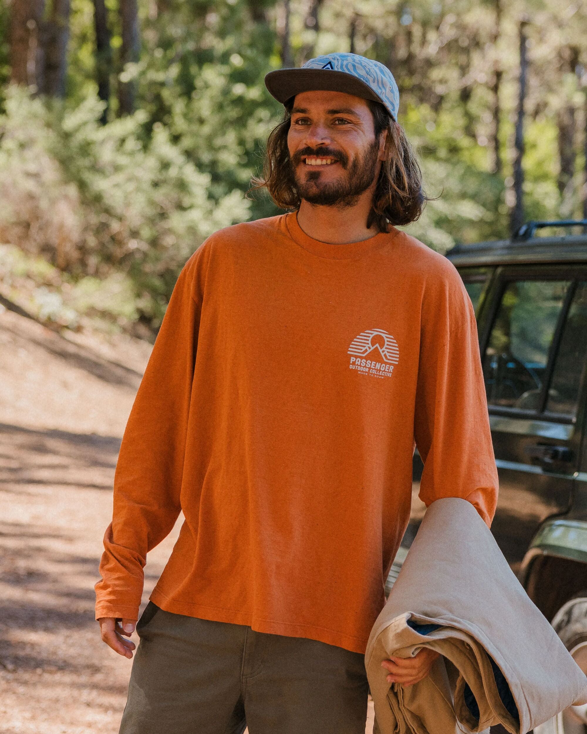 Elbio Relaxed Fit LS T-Shirt - Sunset Orange Marl - Lifestyle