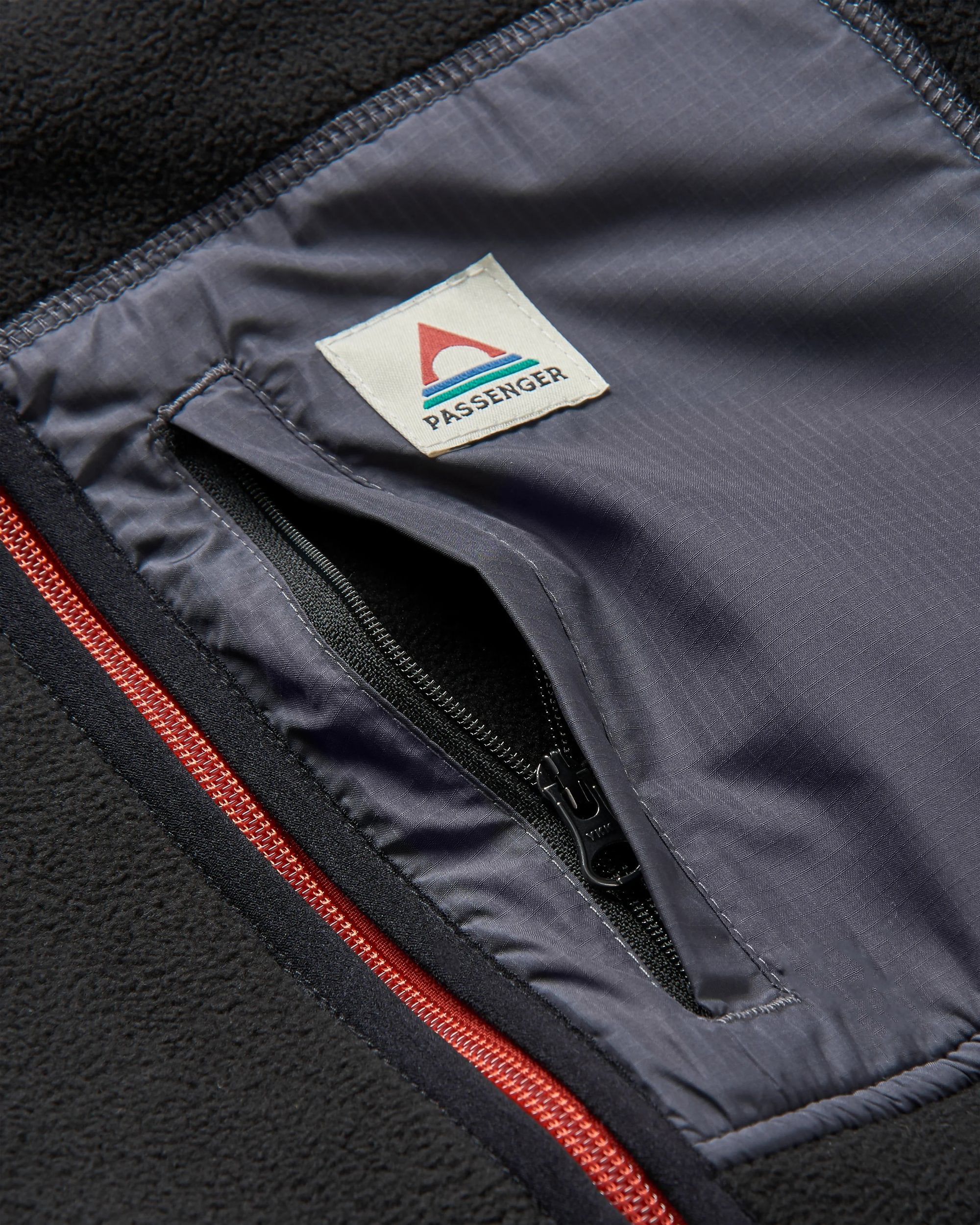 Loch Hooded Recycled Polar Fleece - Black - Flatlay