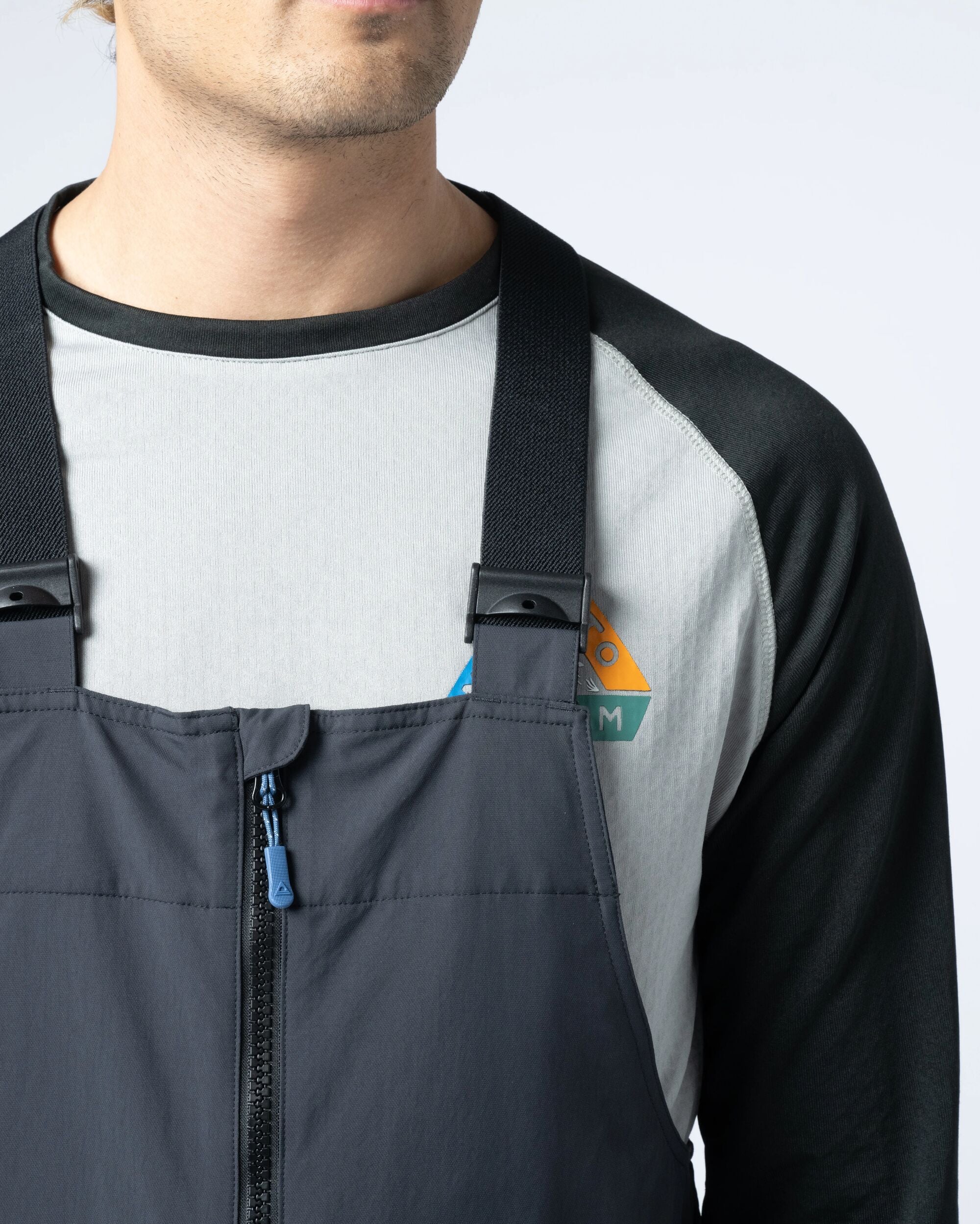 Snowscape Men's Recycled Bibpant - Black - Flatlay