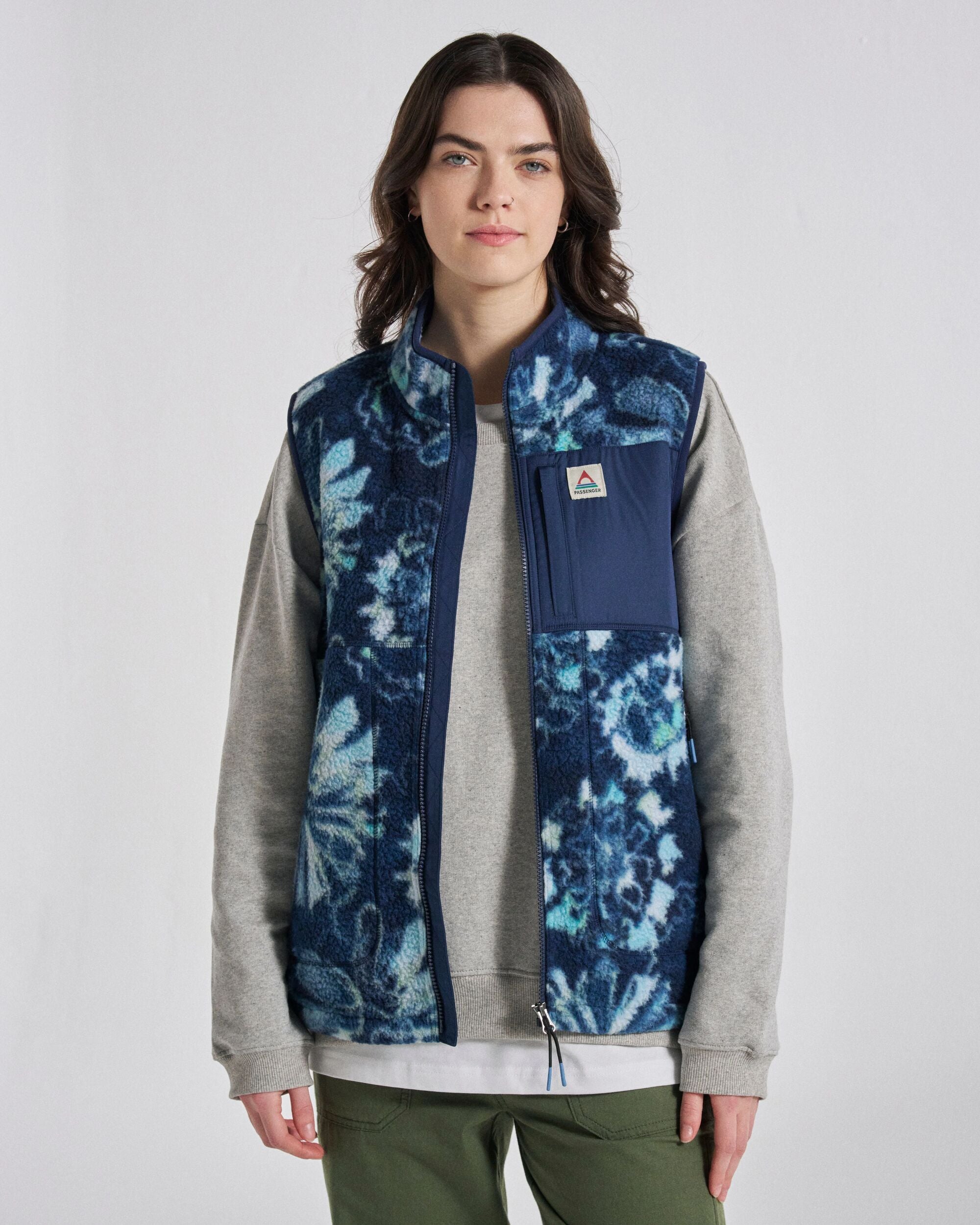 Fairbanks Full Zip Recycled Sherpa Gilet - Frost Rich Navy - Studio Model