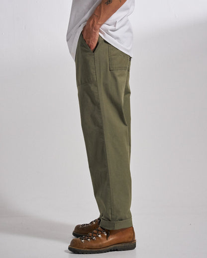 Kimmer Ripstop Cotton Trouser - Dusty Olive - Studio Model