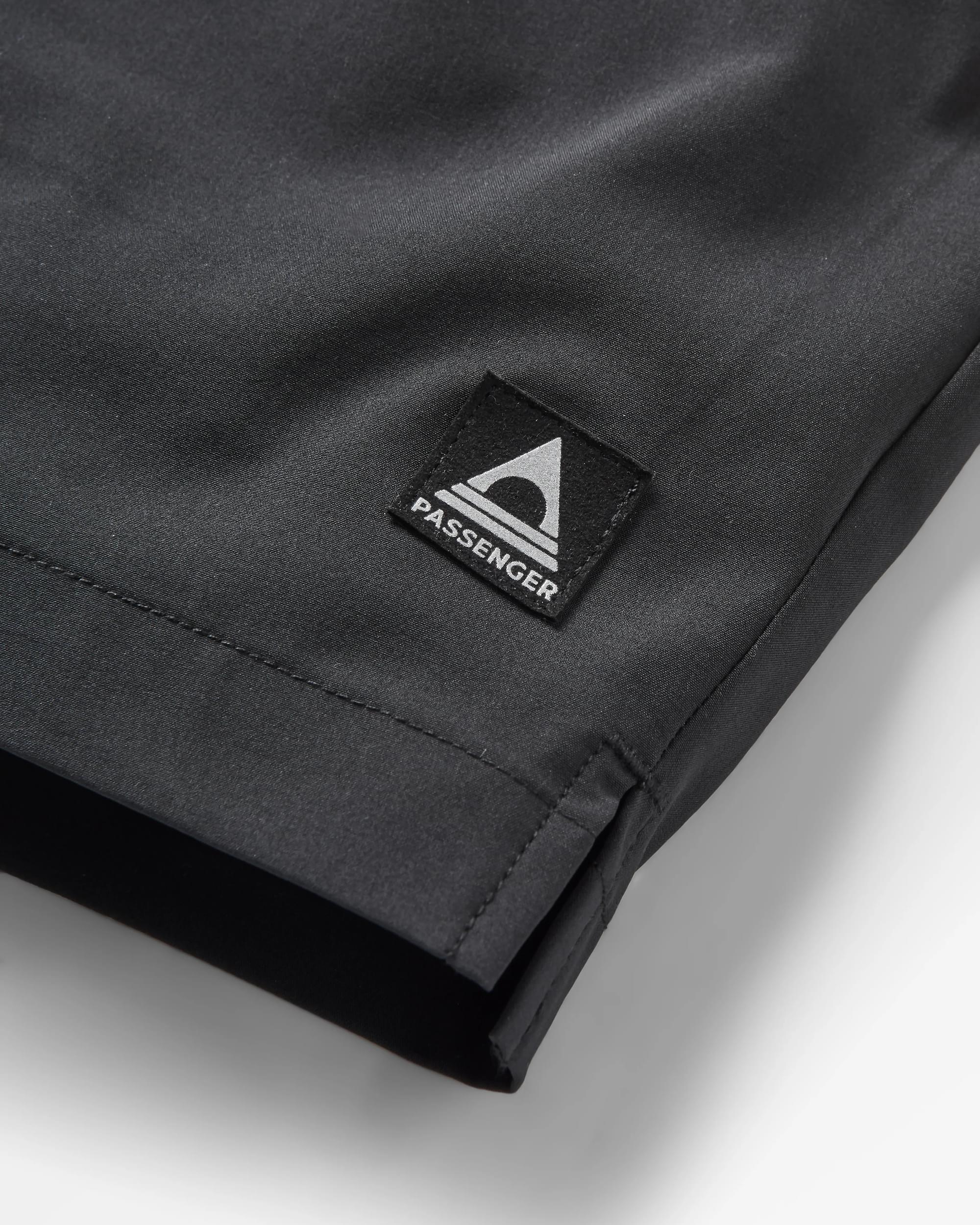 Sandune Trail Short - Black - Flatlay