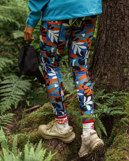 Mantra Recycled Active Legging - Mountain Foliage Blue - Lifestyle