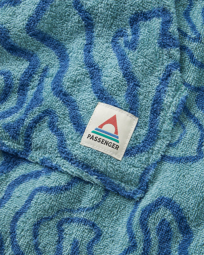 Shoreline Cotton Towel Poncho - Strata Swirl Arctic - Flatlay