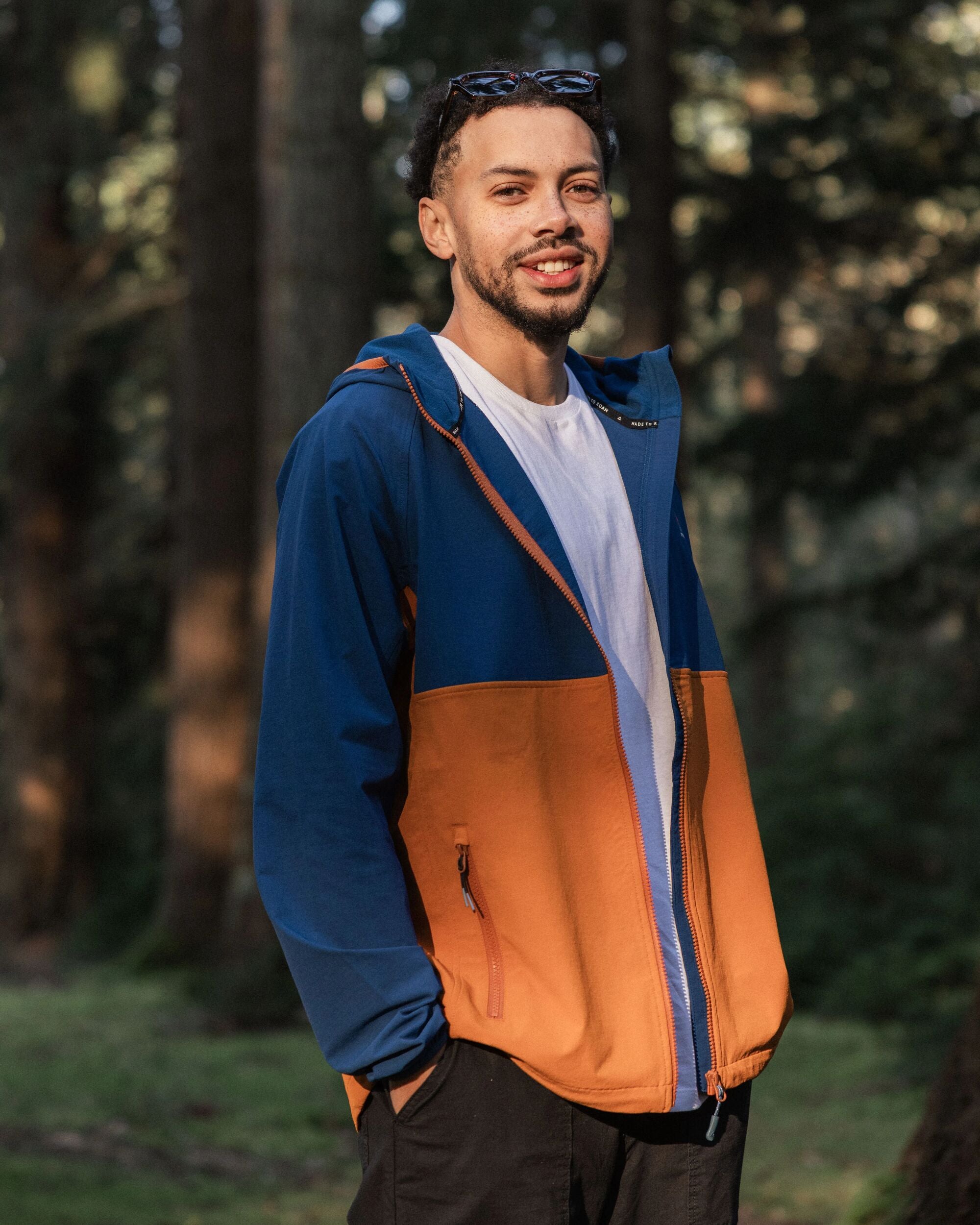 Trailscape Men's Lightweight Softshell Jacket - Blue Navy/Retro Orange - Lifestyle