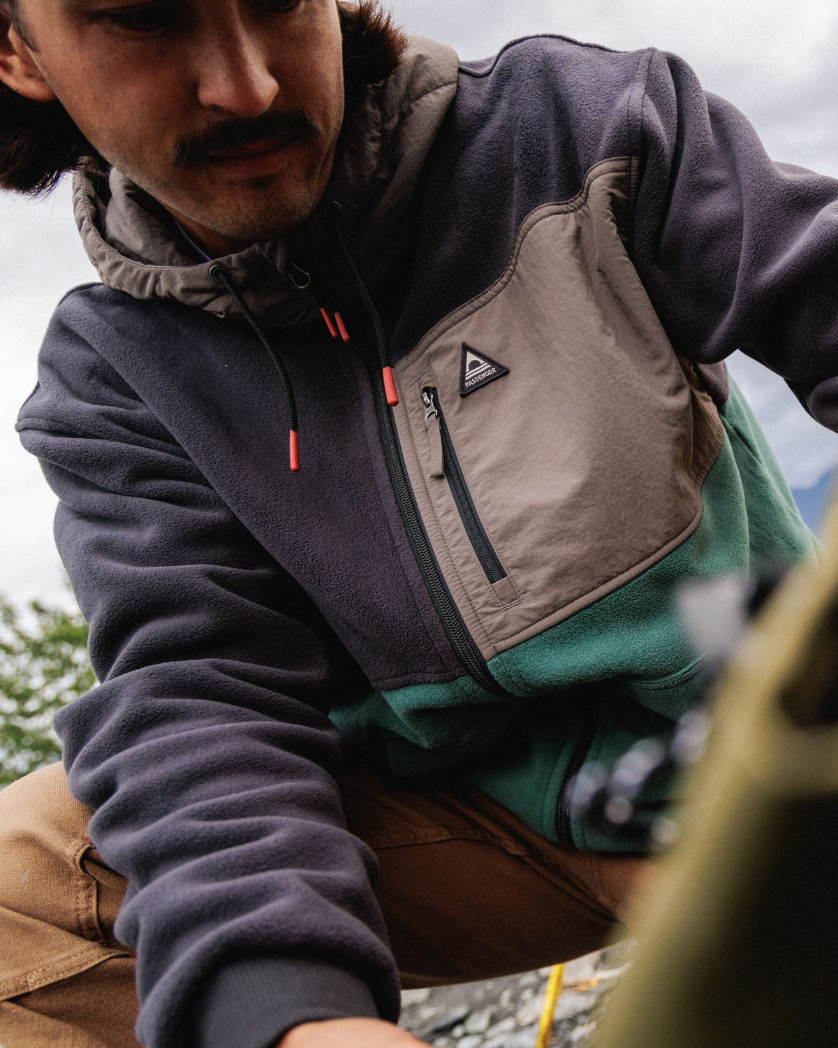 Woodland Full Zip Hooded Polartec® Fleece - Faded Black/Deep Ocean - Lifestyle