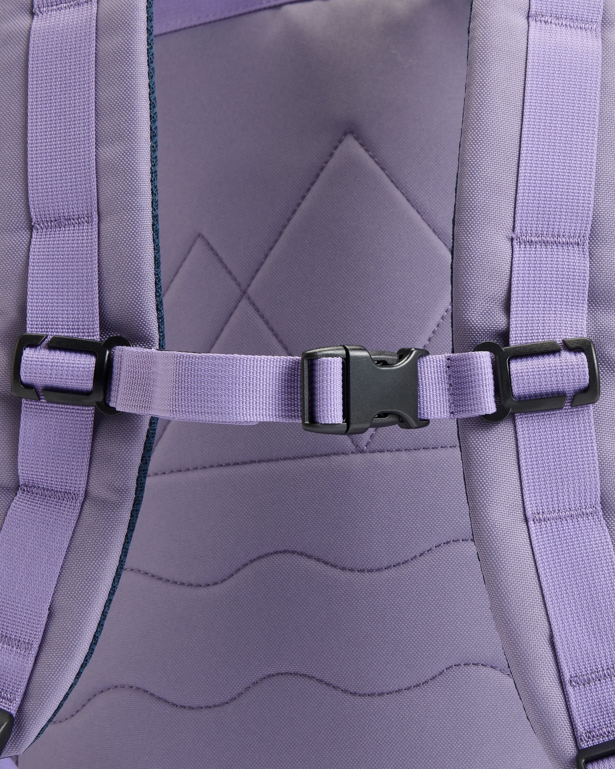 Boondocker 26L Backpack - Heather/ Deep Purple - Flatlay