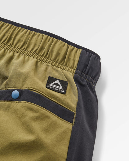 Swift Trail Short 7" - Khaki - Flatlay