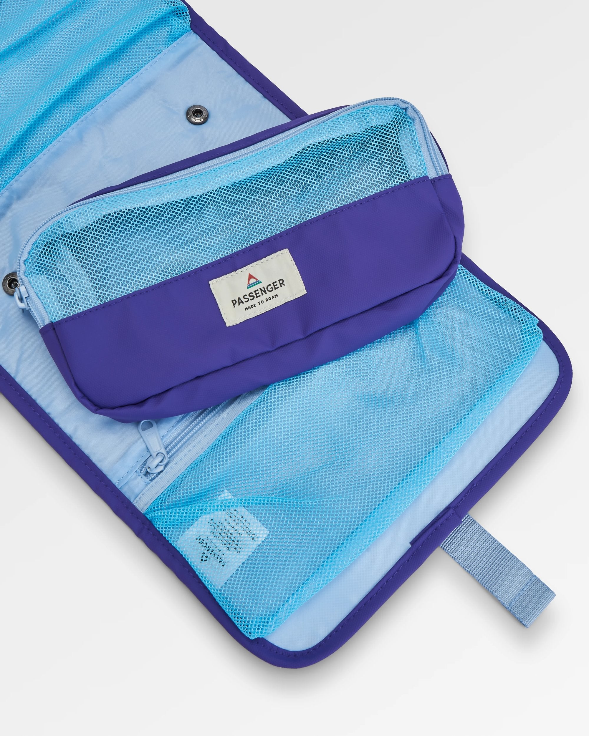 Drop Recycled Wash Kit - Purple Indigo - Flatlay