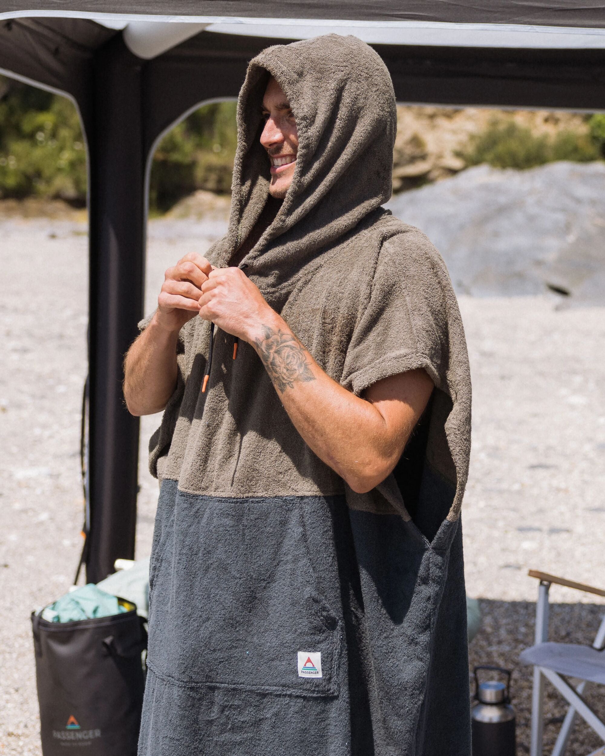 Shoreline Cotton Towel Poncho - Dusty Olive/Charcoal - Lifestyle - Male