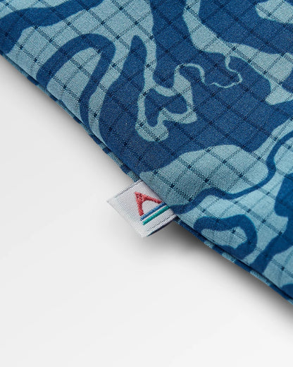 365 Recycled Active Shirt - Strata Swirl Arctic - Flatlay