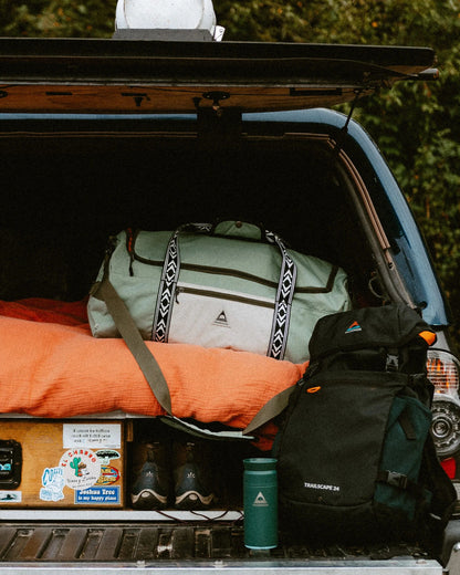 Boondocker 30L Duffel - Pistachio/Misty Grey - IGC