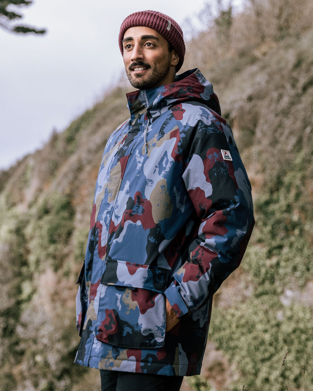 Baltic Recycled Insulated Jacket - Sycamore Pattern - Lifestyle