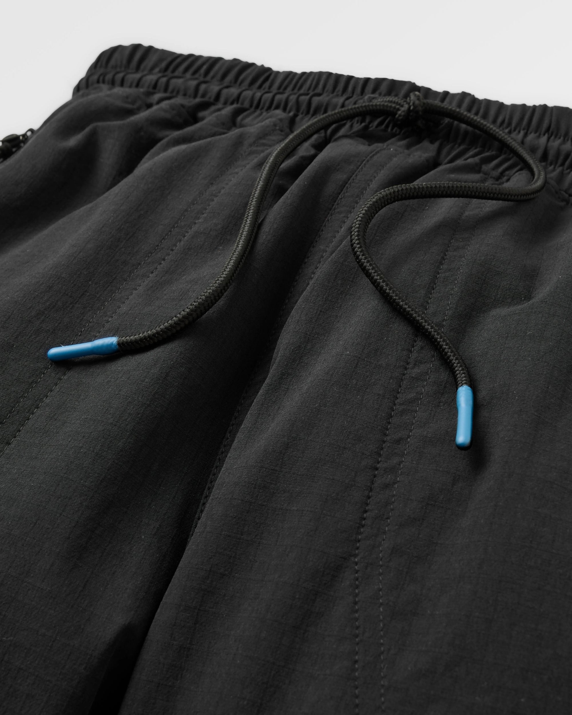 Stride Recycled Active Trail Jogger - Black - Flatlay
