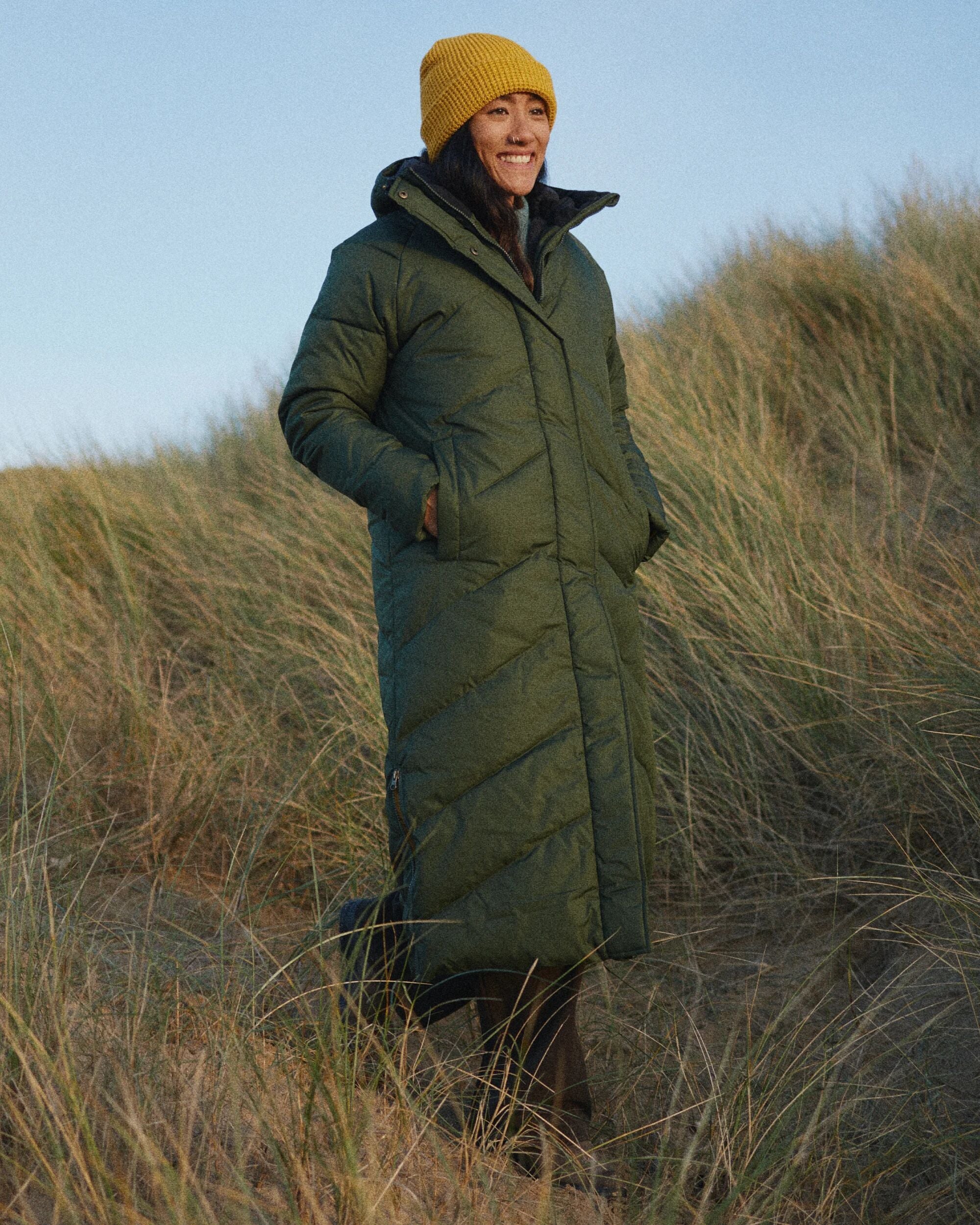 Tasman Recycled Long Insulated Jacket - Fir Tree - Lifestyle