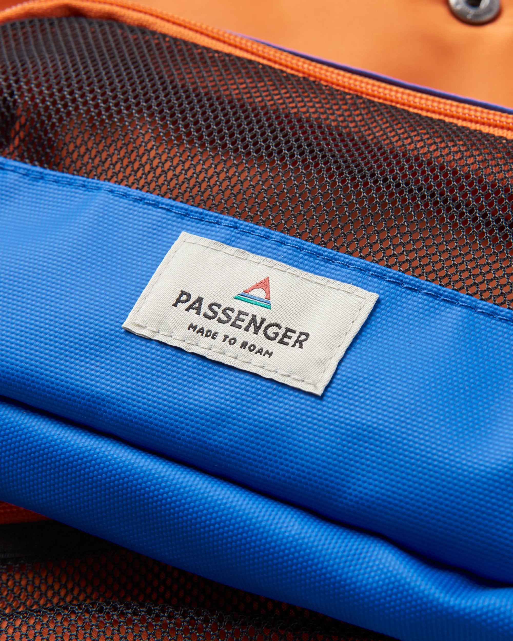 Drop Recycled Wash Kit - Azure Blue - Flatlay