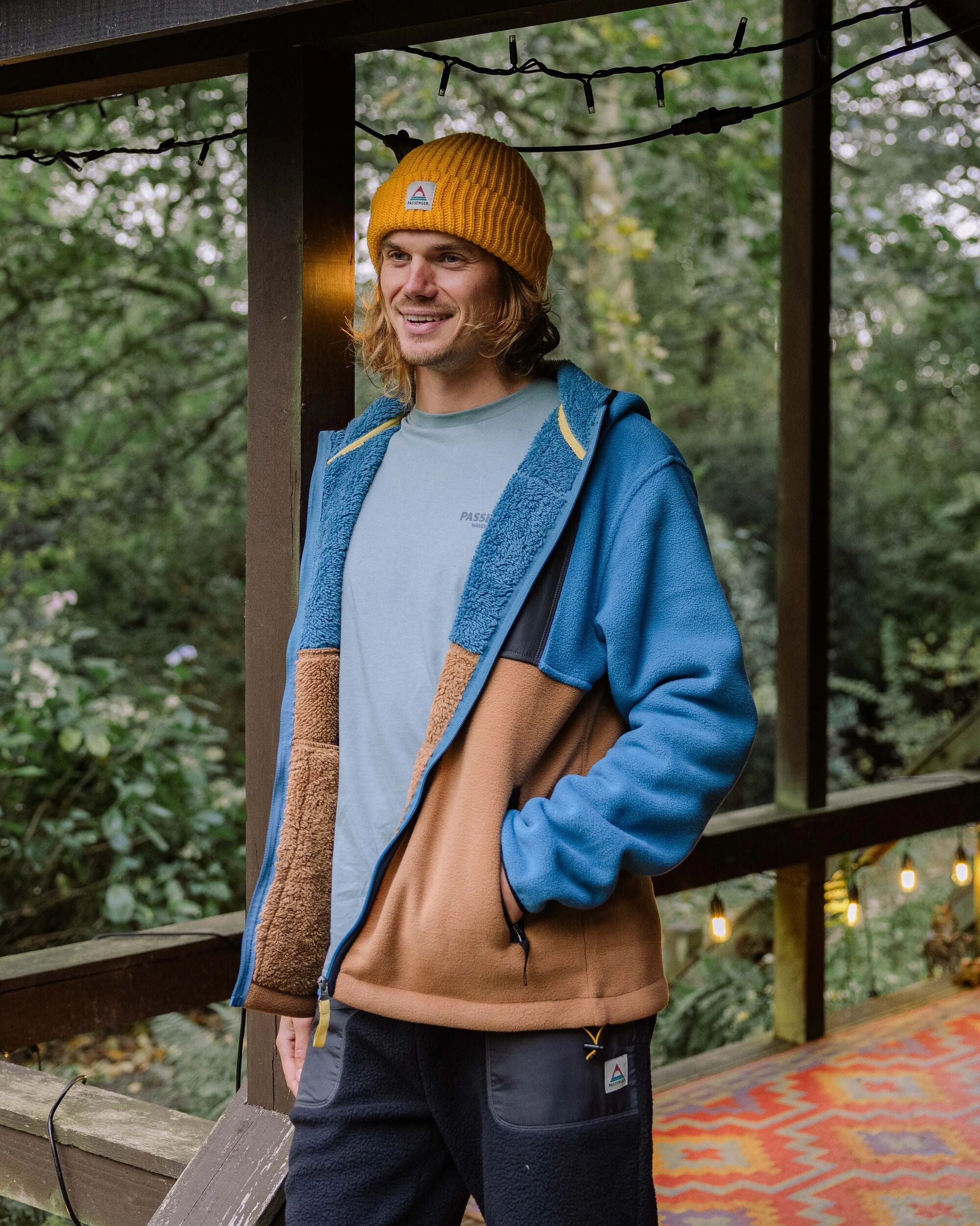 Loch Hooded Recycled Polar Fleece - Toffee/Blue Steel - Lifestyle