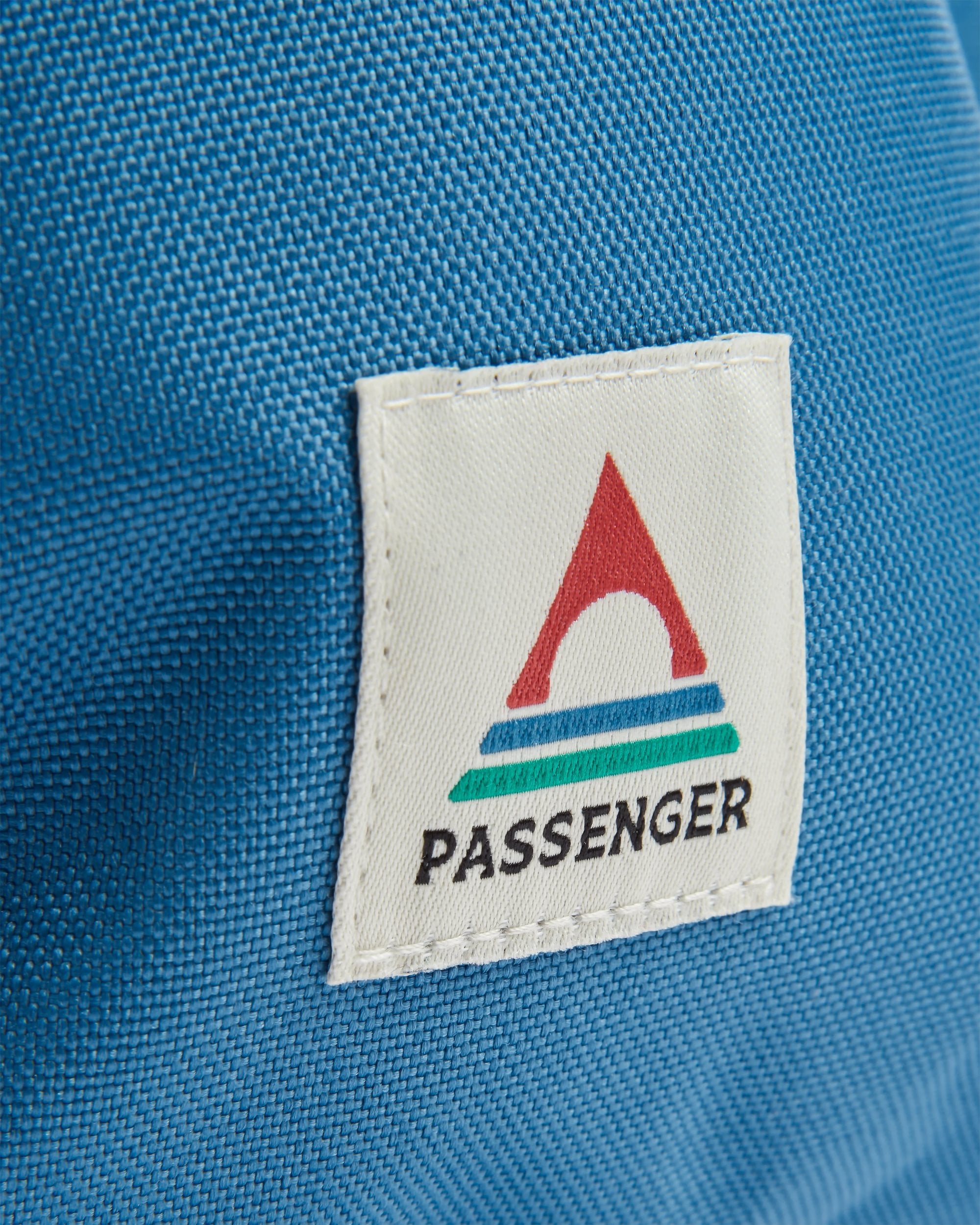 Boondocker Recycled Sling 8L - Rich Navy/Surf Spray/Moonlight Blue - Flatlay