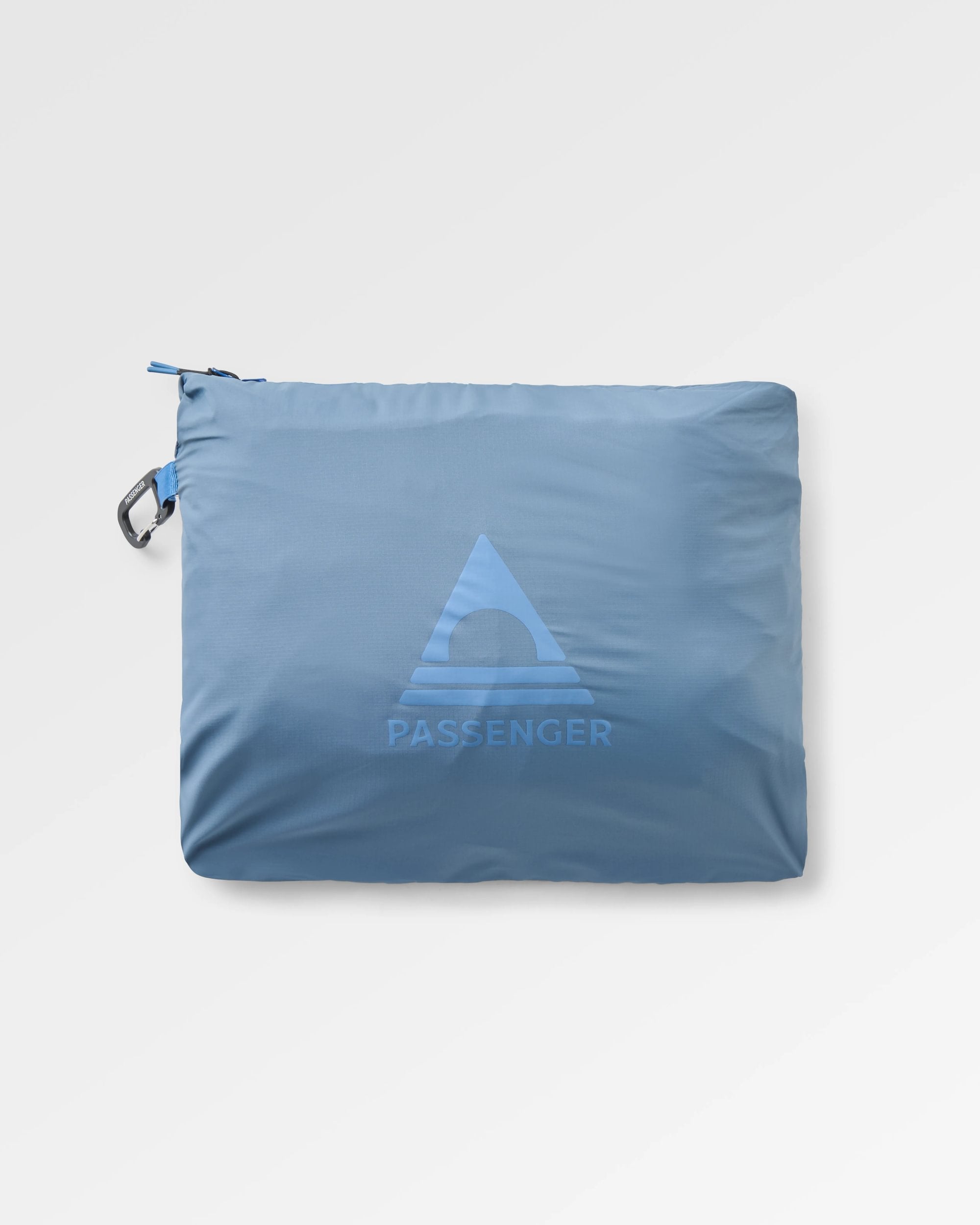 Daybreak Lightweight Recycled Thermore® Hoodless Jacket - Rich Navy/Storm Grey/Dark Denim - Flatlay