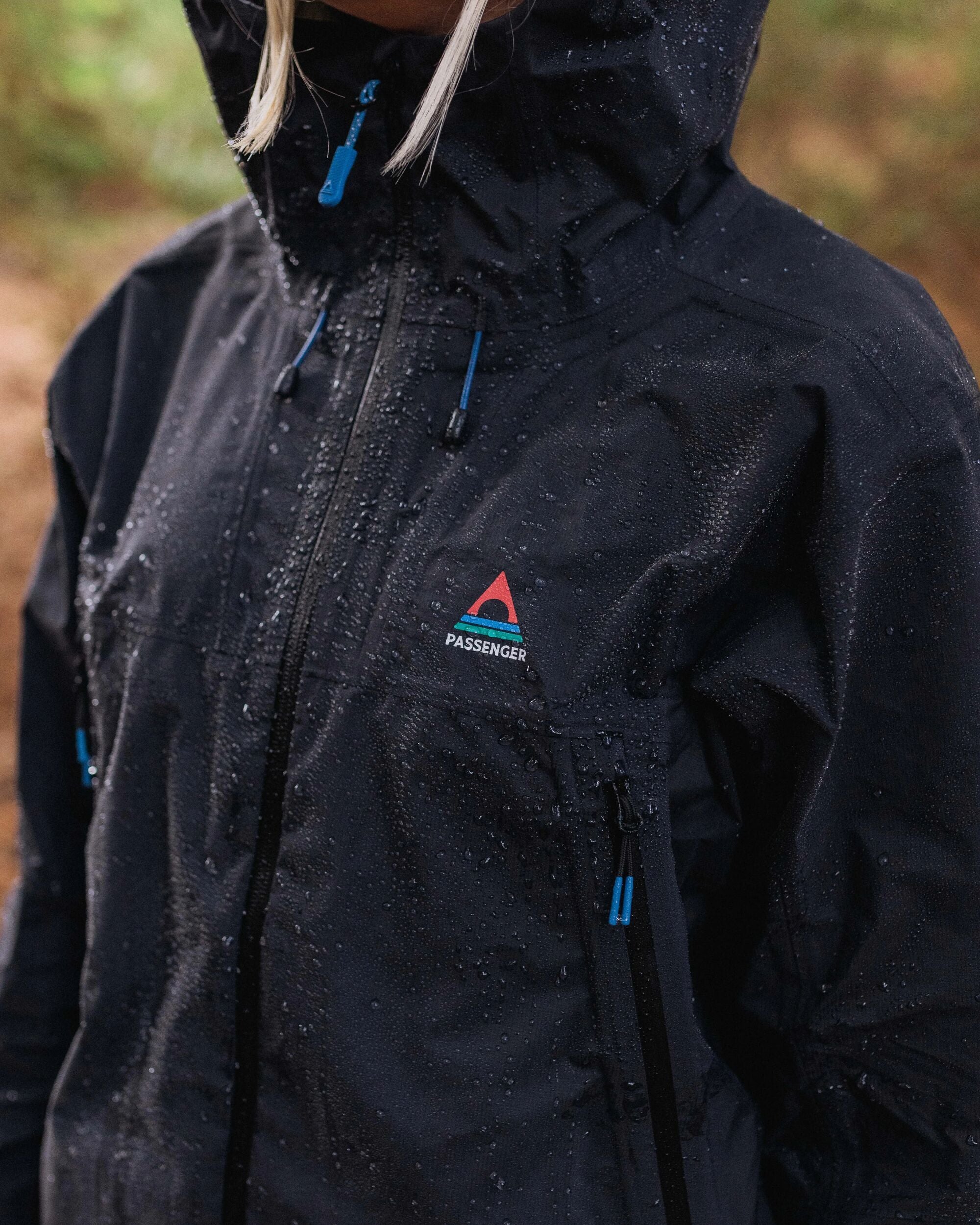 Trailscape Light Women's Recycled Waterproof Jacket - Black - Lifestyle