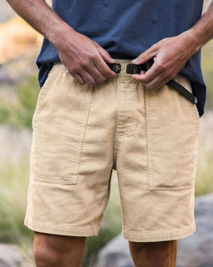 Shack Cord Short - Stone - Lifestyle